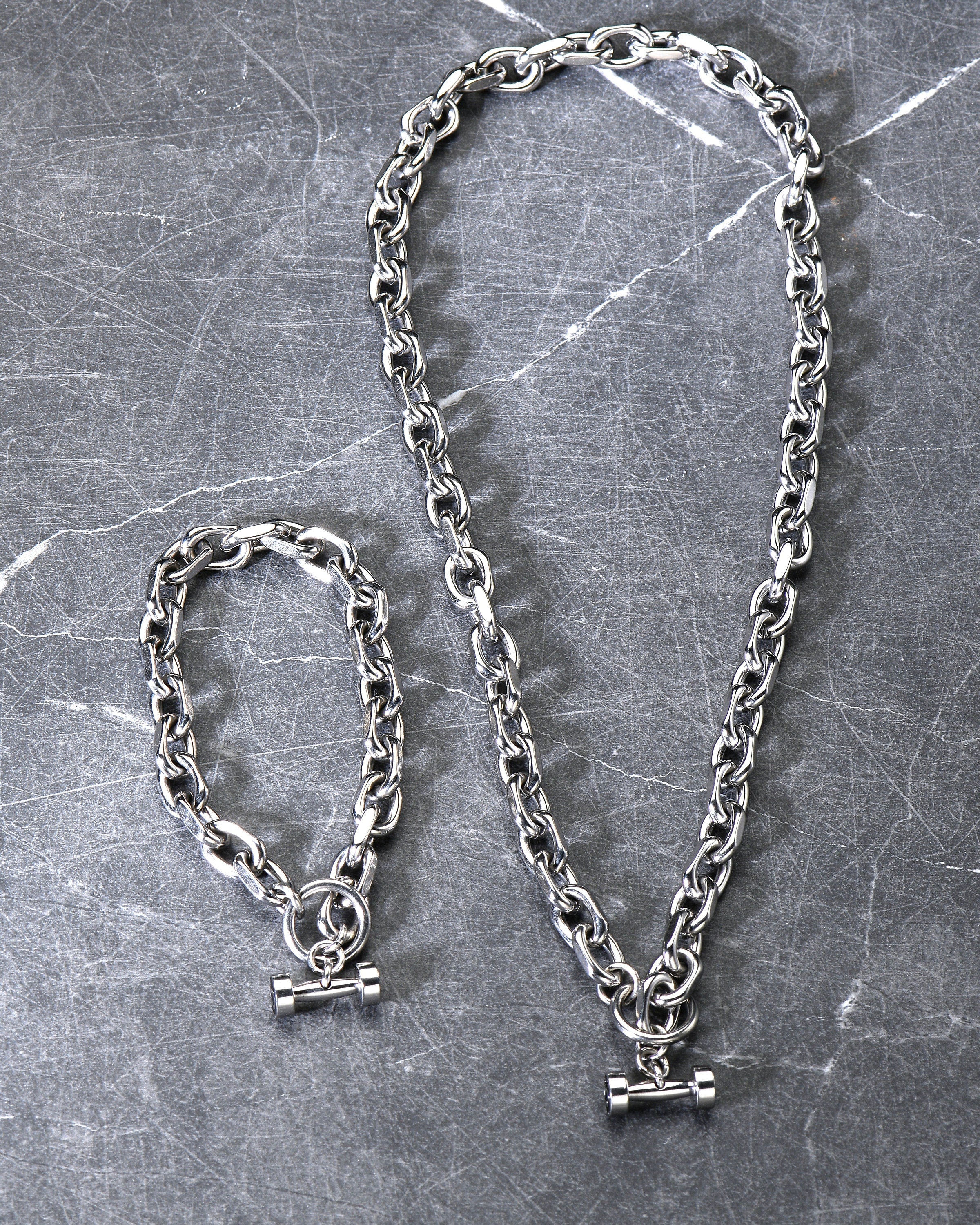 Dumbbell Bracelet, Dumbbell Pendant Bracelet, Weight Lifting Bracelet, Gym Jewelry, Gift for Gym Lover, Gym bracelet, Fitness Jewelry